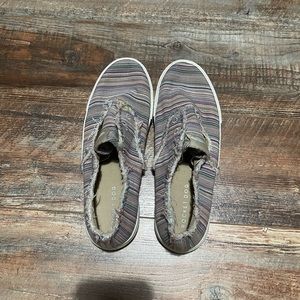 Rocket Dog slip on sneaker size 10